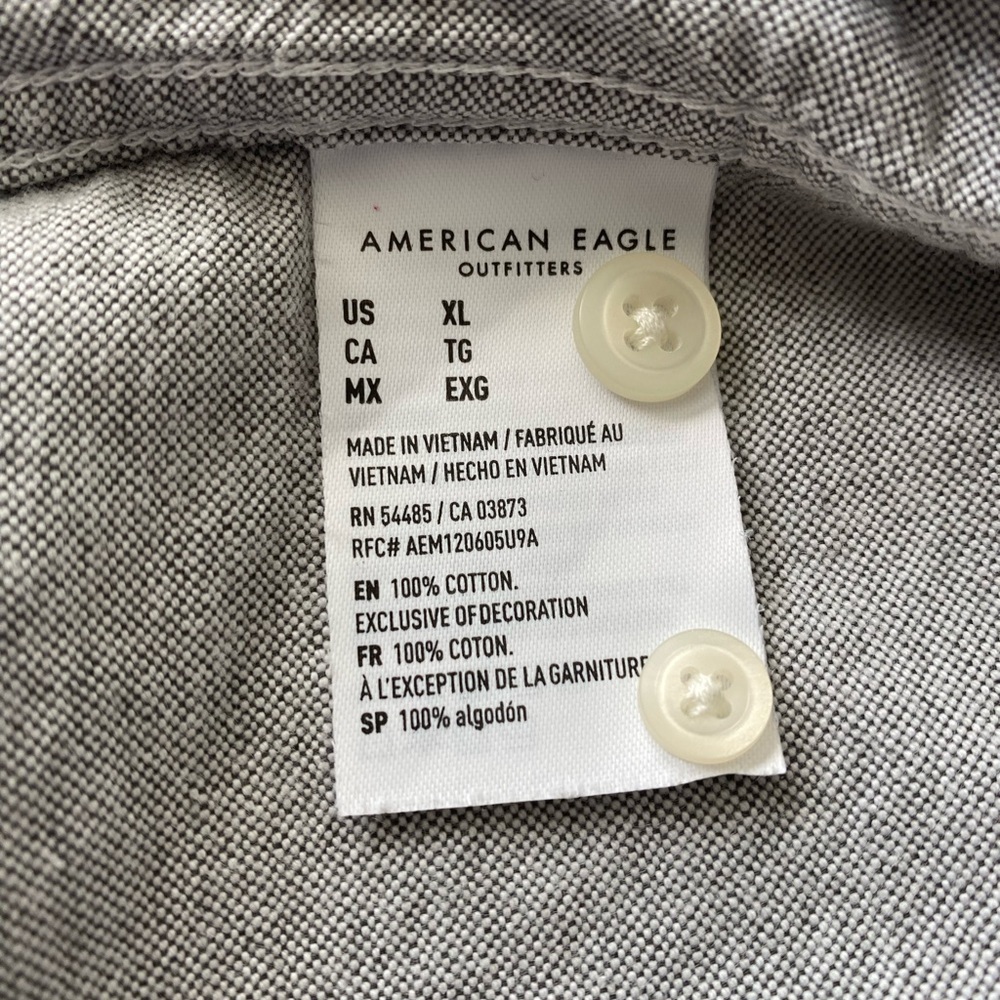 American Eagle Outfitters Light Gray Casual Button-Down Shirt - Picture 6 of 6